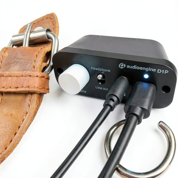 Audioengine D1P Portable Headphone Amplifier-6